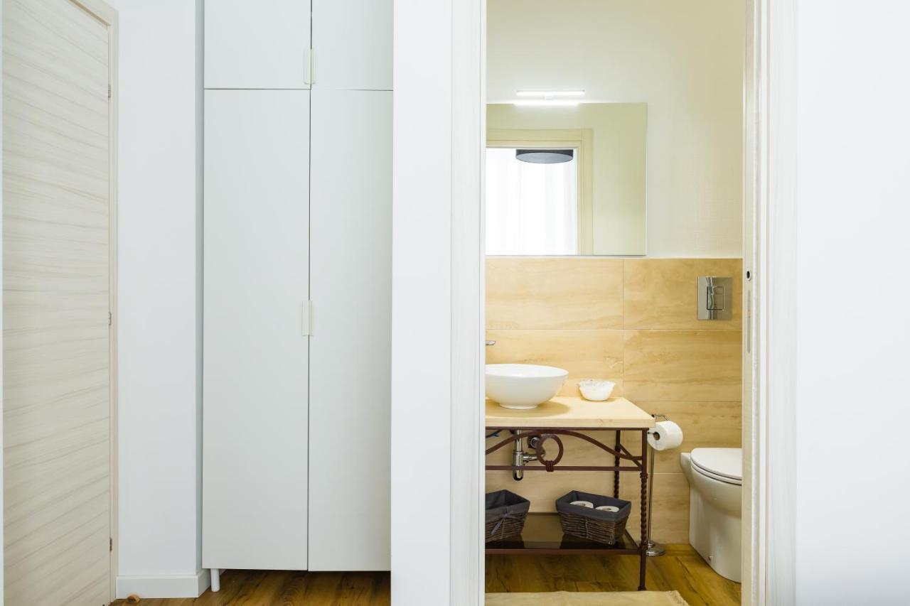 Barrio 133 - Double Bedroom In Center By Napoliapartments Kültér fotó